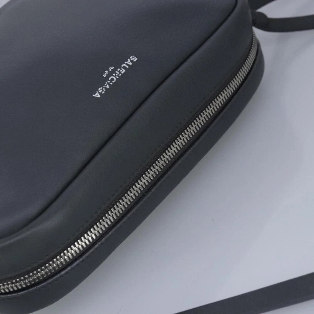 BALENCIAGA Everyday camera S Shoulder Bag Leather Gray - Picture 6 of 16